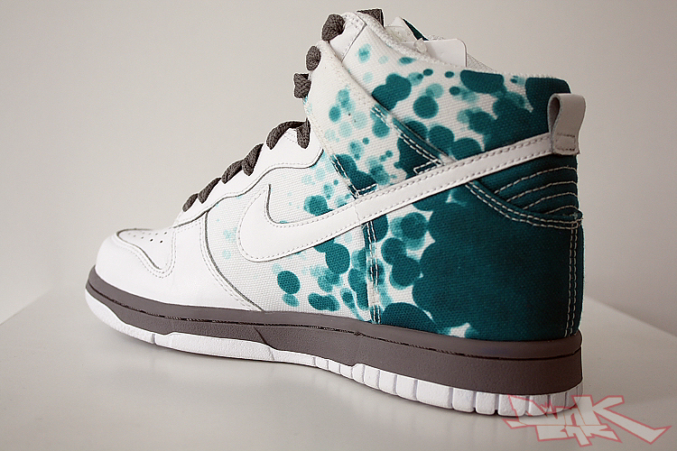 nike-wmns-dunk-high-canvas-fall-2009-11 nike-wmns-dunk-high-canvas-fall-2009-11