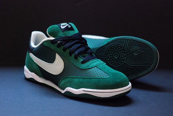 Nike SB Air Zoom FC - White - Green + Green - White - Available