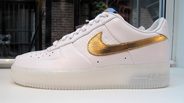 rio-ferdinand-nike-1world-air-force-1-low-2