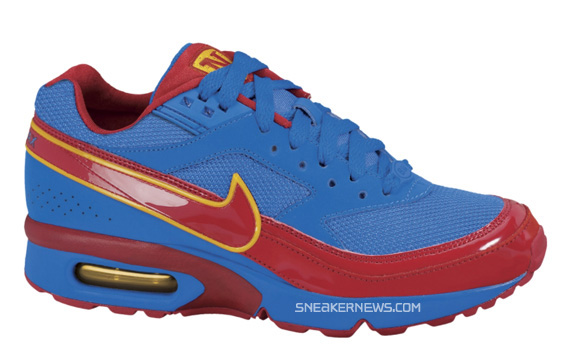 Countless superheroes have been honored on Nike models over the years， but somehow， the Man of Steel has rarely been immortalized on some fresh Nike kicks.