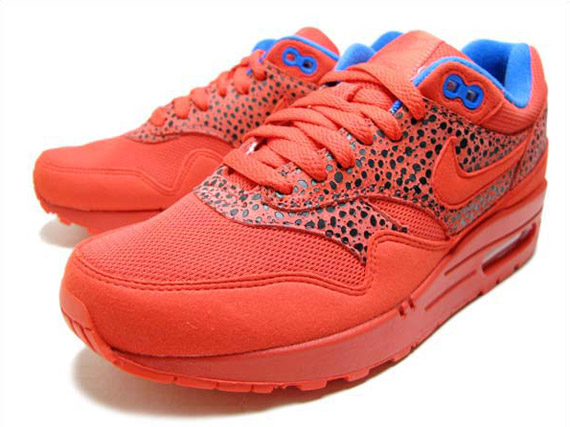 air-max-1-challenge-red-sapphire-blue-safari-5