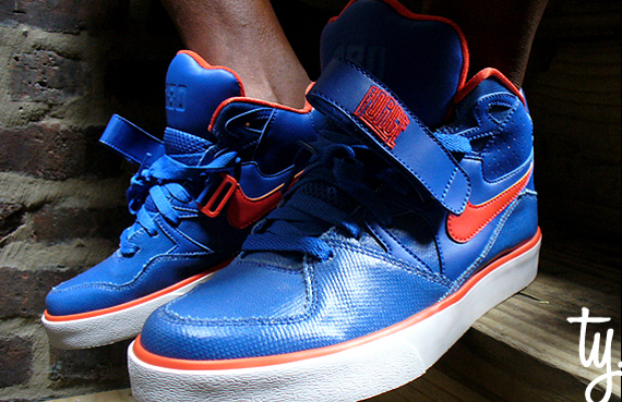 Nike Auto Force 180 - NYC Edition - Holiday '09