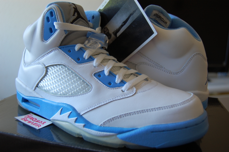 Air Jordan V (5) – Motorsports – White – University Blue
