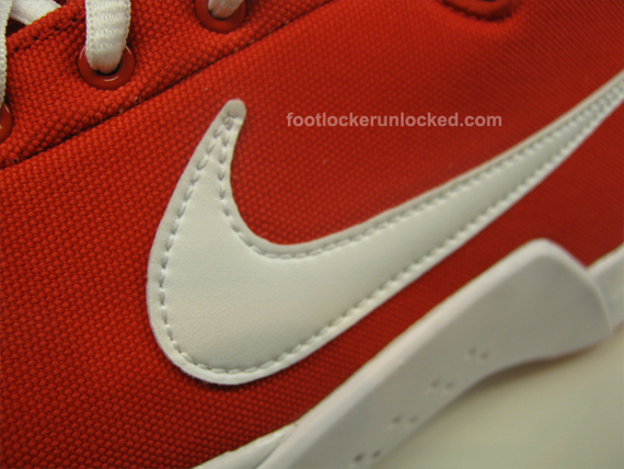 Nike air hyperdunk nfw comet red 4