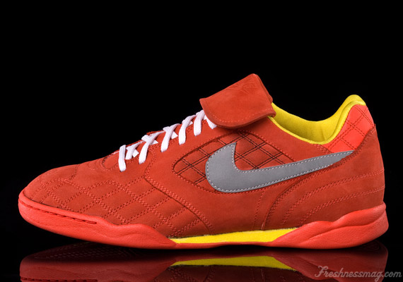Nike x LIVESTRONG - Air Zoom City Tiempo | Tokyo