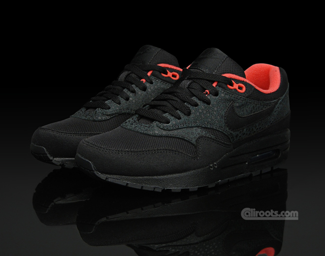 nike air max 1 black safari