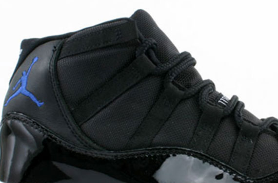 air-jordan-xi-space-jam-3