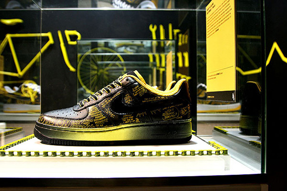nike-livestrong-installation-qubic-5