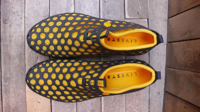 nike-sportswear-x-livestrong-x-marc-newson-zvezdochka-5