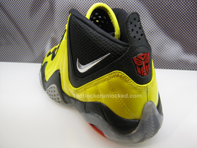 nike-zoom-fun-police-bumble-bee-6