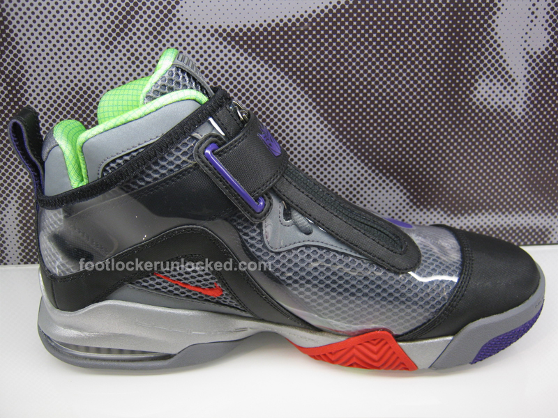 zoom-flight-club-transformer-megatron-8