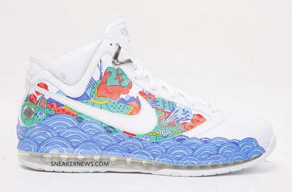 air-max-lebron-vii-artist-series-shenyang-4