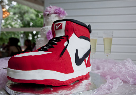 Air Jordan 1 Wedding Cake