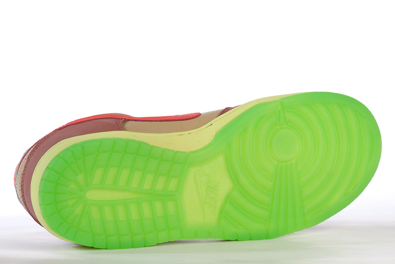 august09quickstrikedunklow2