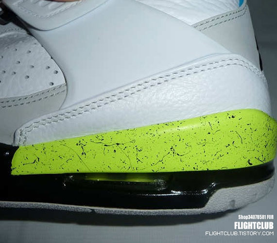 Air Jordan Flight 45 – Air Command Force Inspired – Detailed Images