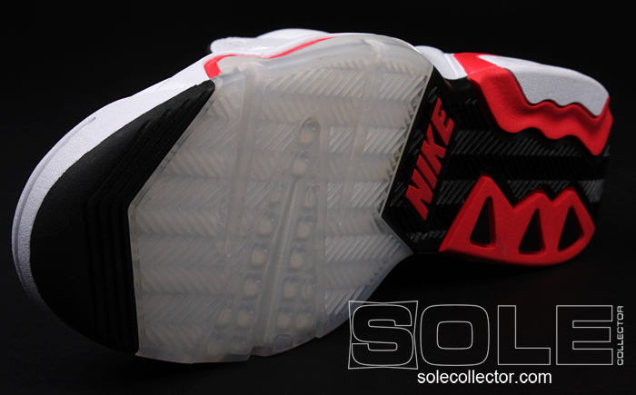 nike-hoop-structure-white-hot-red-black-3