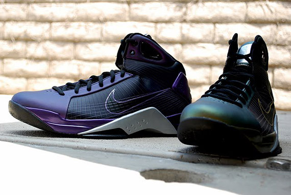 nike-hyperdunk-eggplant-metallic-gold-5