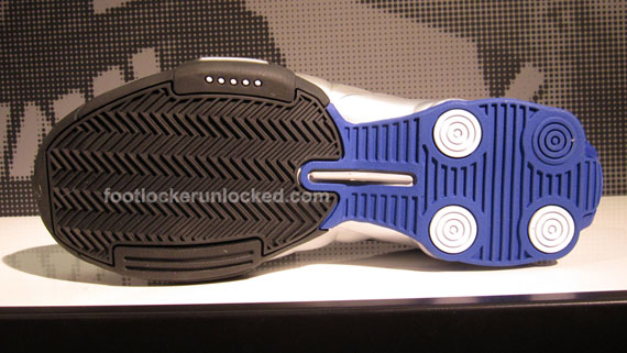 Nike Shox BB4 - Black - Metallic Silver - Lapis @ HOH 