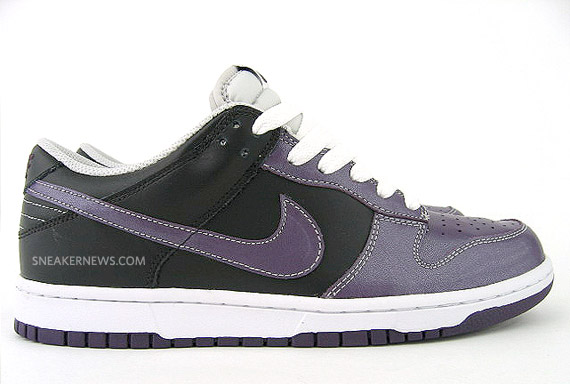 Nike WMNS Dunk Low - Grand Purple - Black