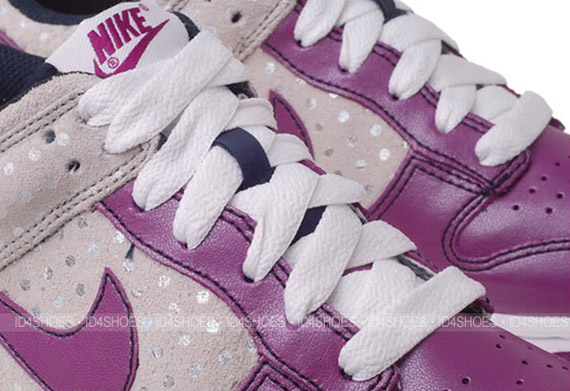 Nike WMNS Dunk Low - Red Plum - Neutral Grey