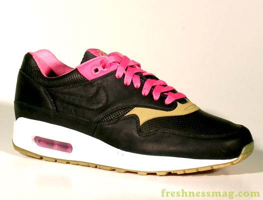 kidrobot air max