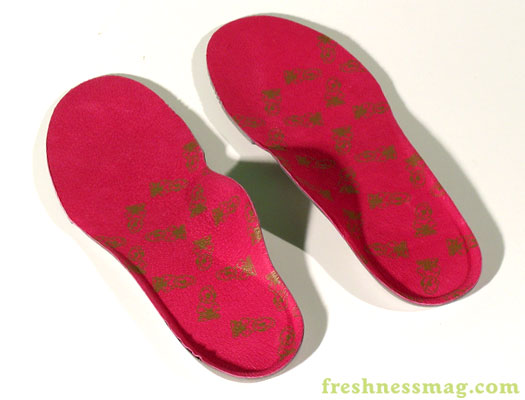 kidrobot nike air max 1