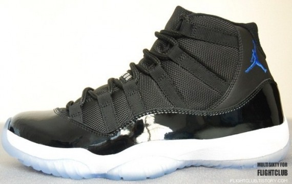 Air Jordan XI (11) ‘Space Jam’ 2009 – New Photos