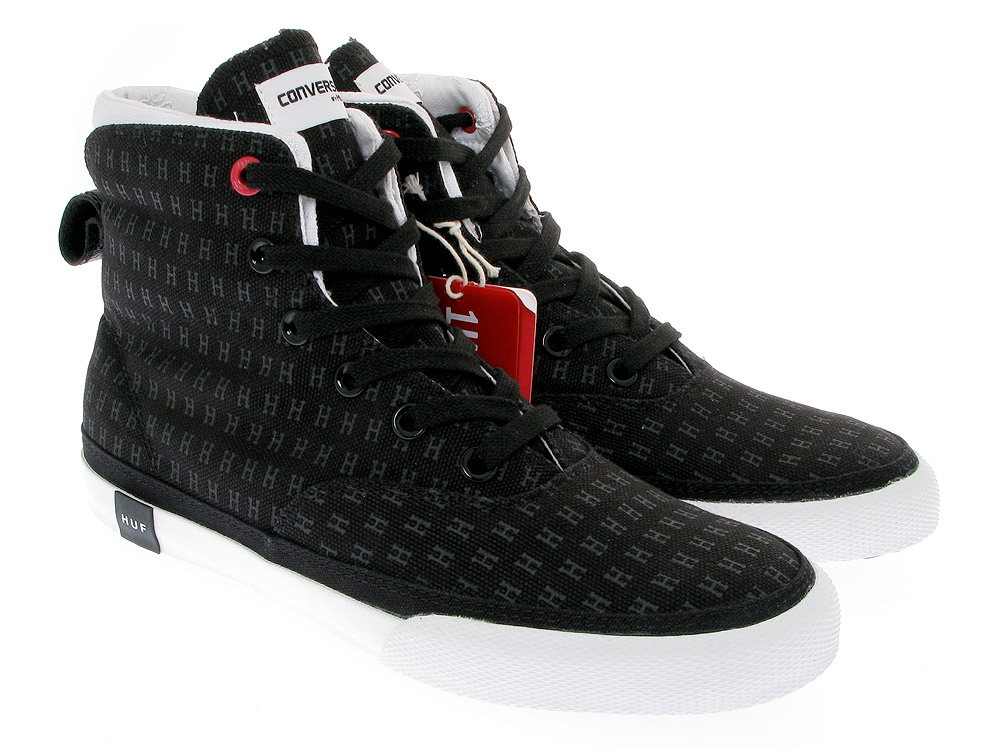 11561200983910555041078