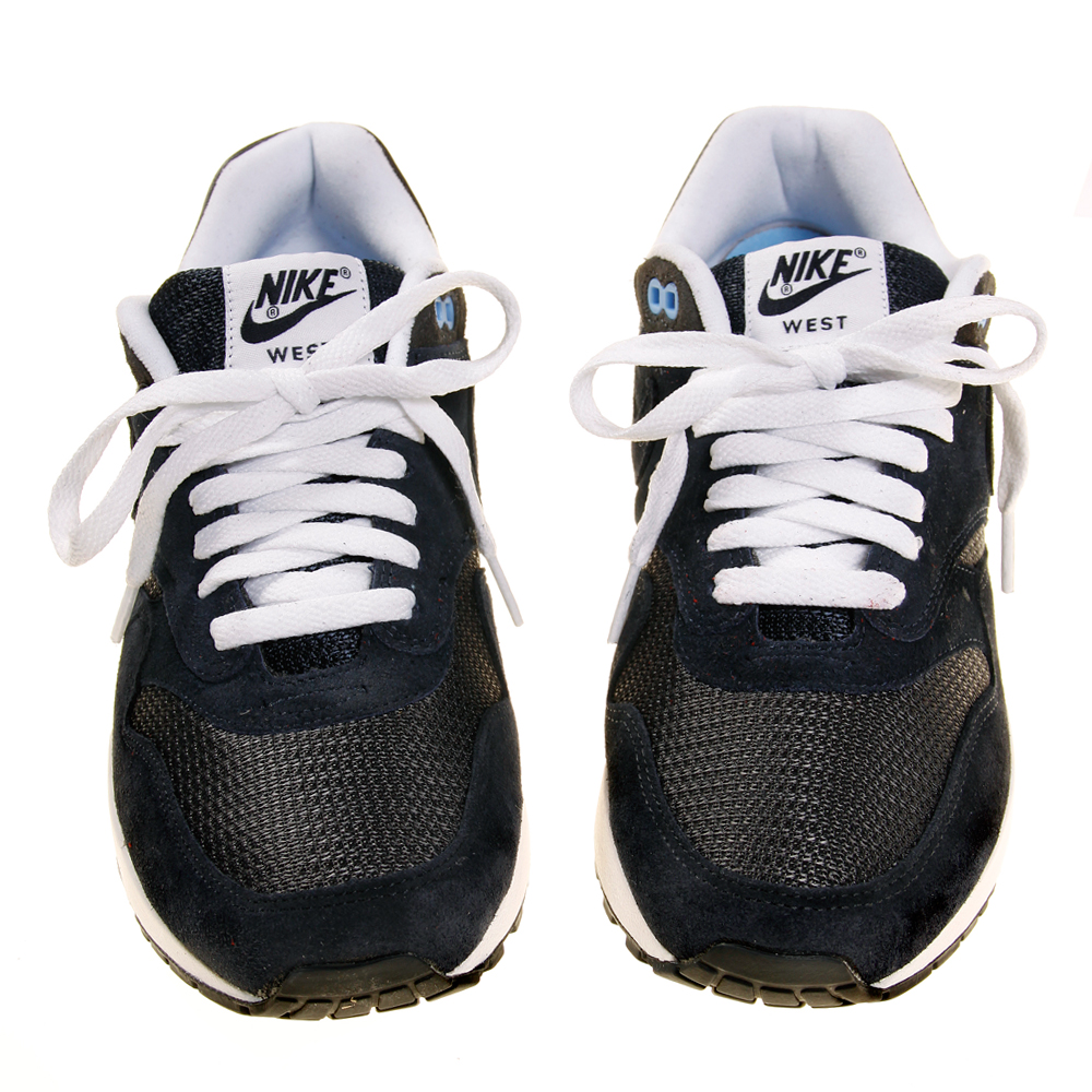 Nike-Air-Max-1-Holiday-2009-West-3 Nike-Air-Max-1-Holiday-2009-West-3