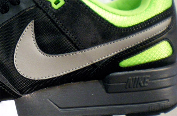 Nike Air Pegasus 89 - Black - Metallic Silver - Electric Green - Spring 2010