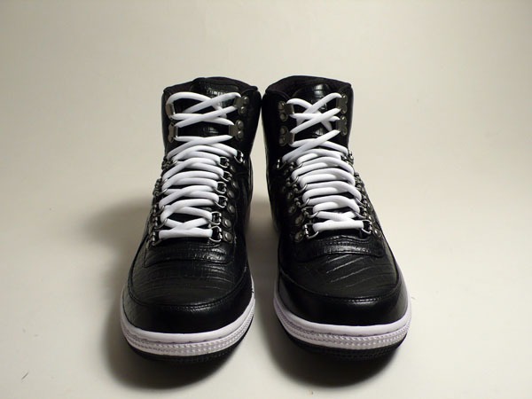 Nike-Terminator-Hi-ENG-Black-White-2
