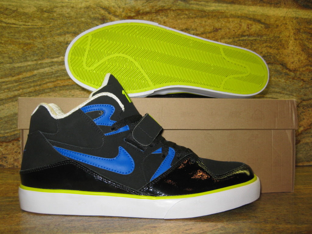 Nike Auto Force 180 - Black - Blue - Neon Green - Sample