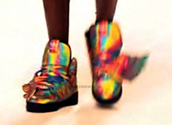 adidas-jeremy-scott-js-wings-hologram-09