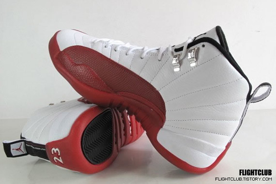 air-jordan-xii-white-red-8