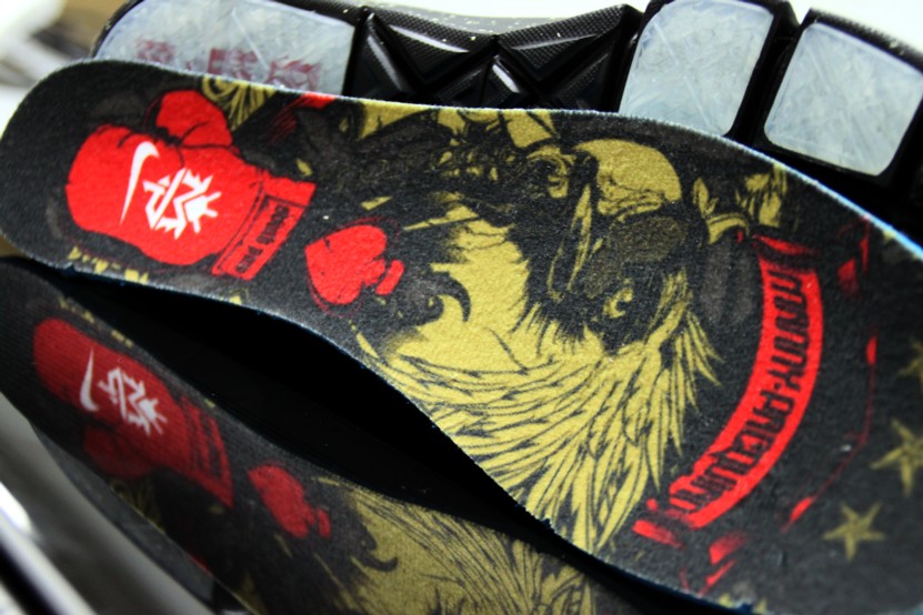 manny-trainer-1-lights-out-04 manny-trainer-1-lights-out-04