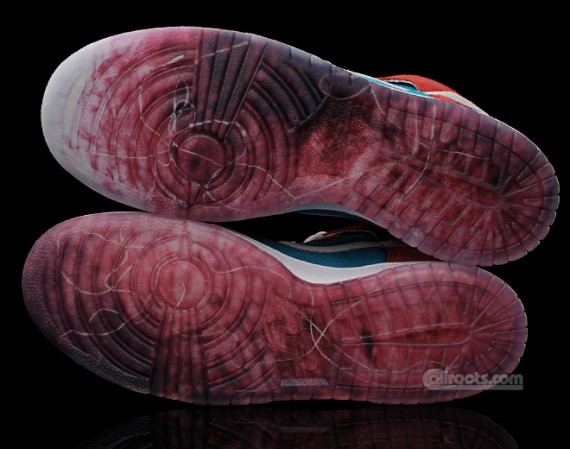 Nike SB Dunk High Premium - Bloody Gums - Detailed Images