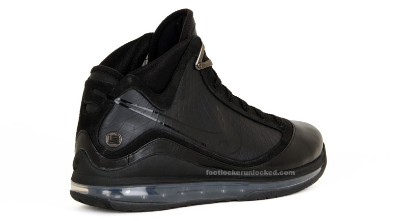 Lebron_VII_blackblack__2_ Lebron_VII_blackblack__2_