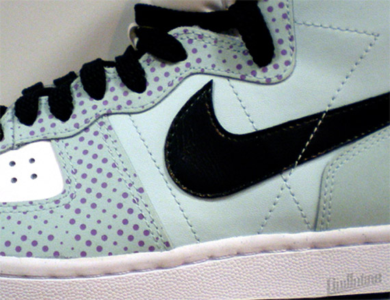 Nike-Spring-2010-Terminator-04