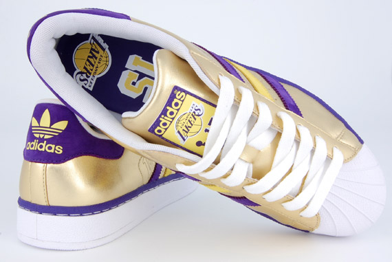 adidas Originals – Los Angeles Lakers Superstar