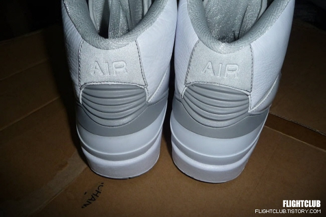 air-jordan-II-white-silver-3 air-jordan-II-white-silver-3