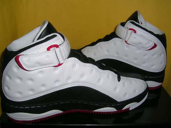 air-jordan-force-13-white-black-09