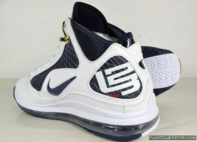 air-max-lebron-vii-white-navy-red-4