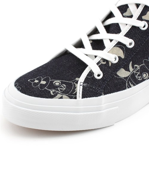 laser-gun-print-denim-chukka4