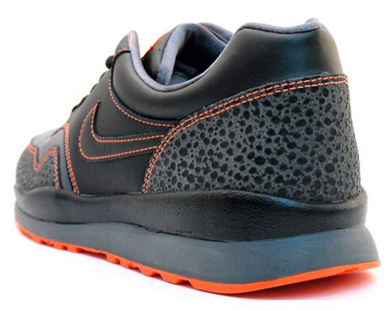 Nike Air Safari '87 Supreme - Black - Grey - Orange 