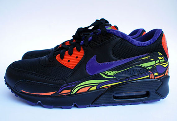 nike-day-of-the-dead-am90-2