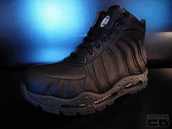 Nike Foamposite Boot – Black – Available