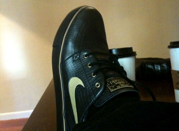 nike sb review janoski 21