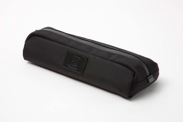 uniform-experiment-nike-soph-special-force-boots-bag-10