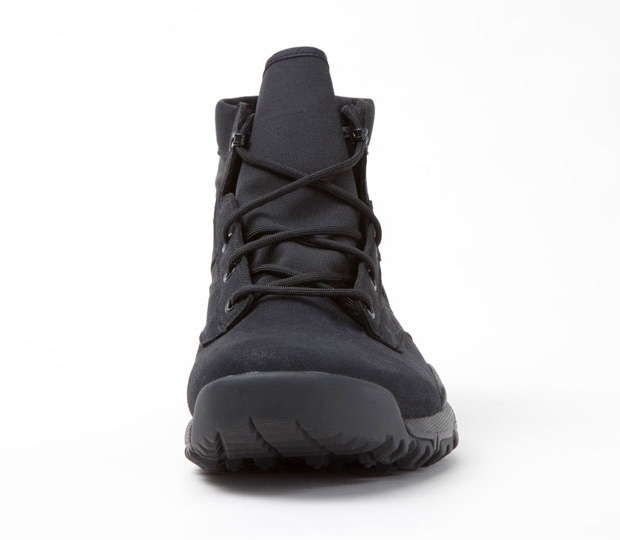 uniform-experiment-nike-soph-special-force-boots-bag-4