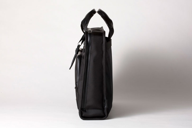 uniform-experiment-nike-soph-special-force-boots-bag-8